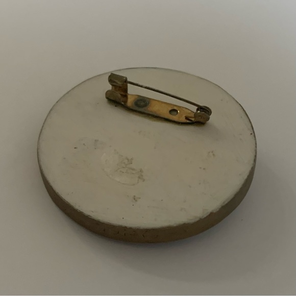 Vintage Round Santa Claus Brooch - Picture 4 of 5